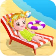 Baby Hazel: At The Beach